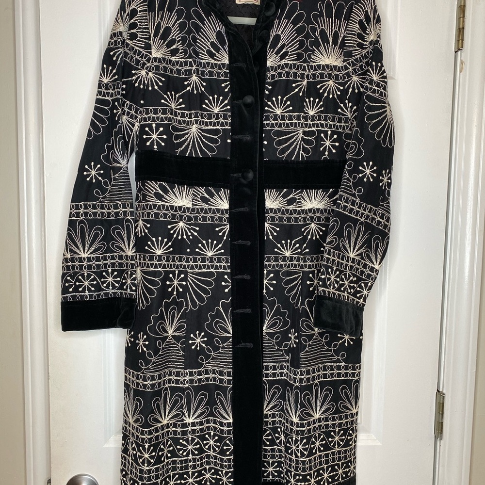 Nanette Lepore long coat. Rare find - Picture 3 of 6